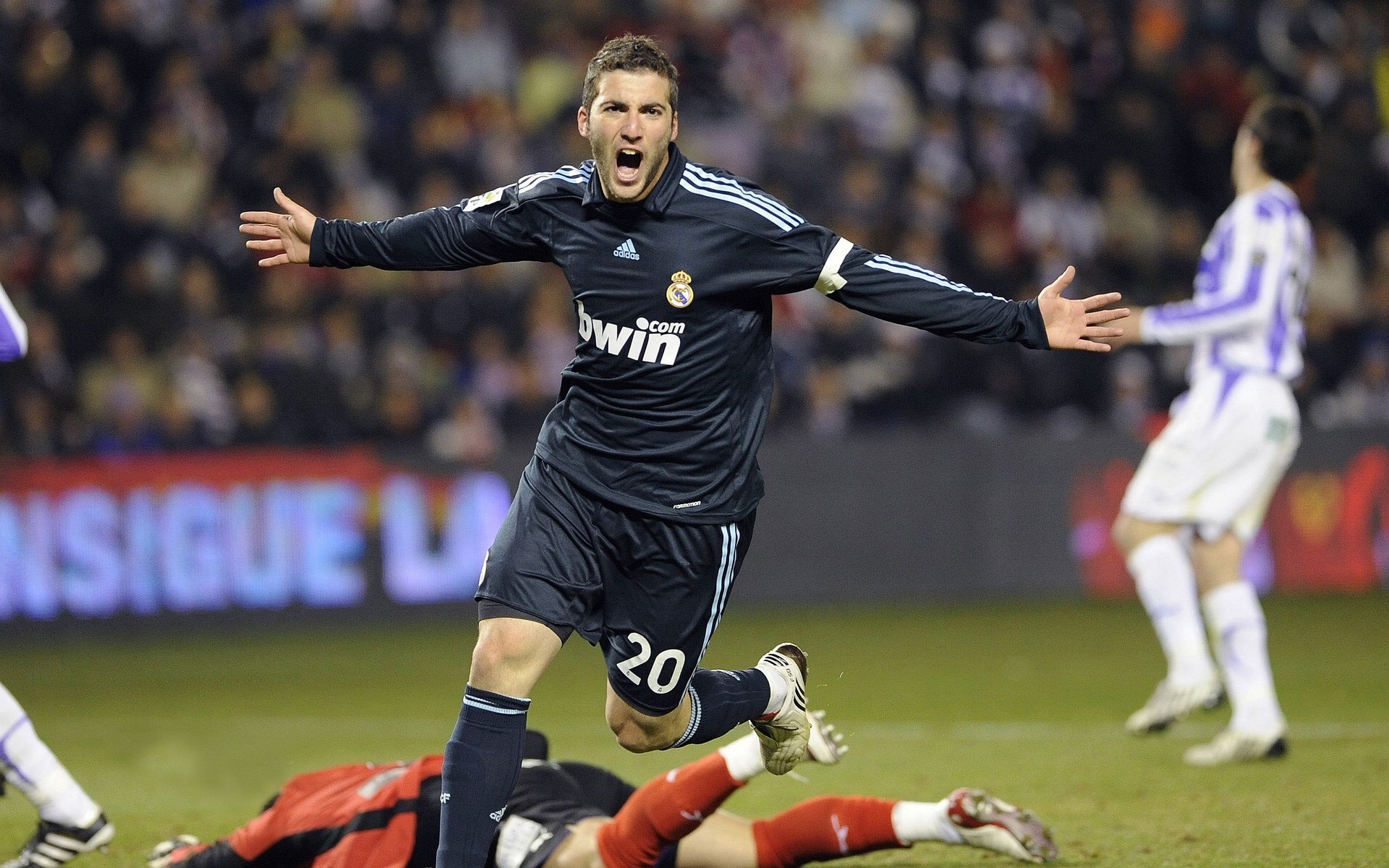 开云体育在线登入-世界杯辉煌瞬间：永恒经典，值得纪念！，世界杯经典回顾